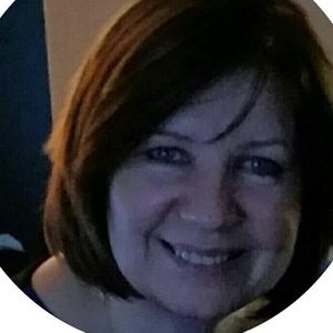 Meet your Posher, Eva